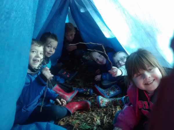 Shelters and den making with the Freelance Ranger at Castle Kennedy Gardens